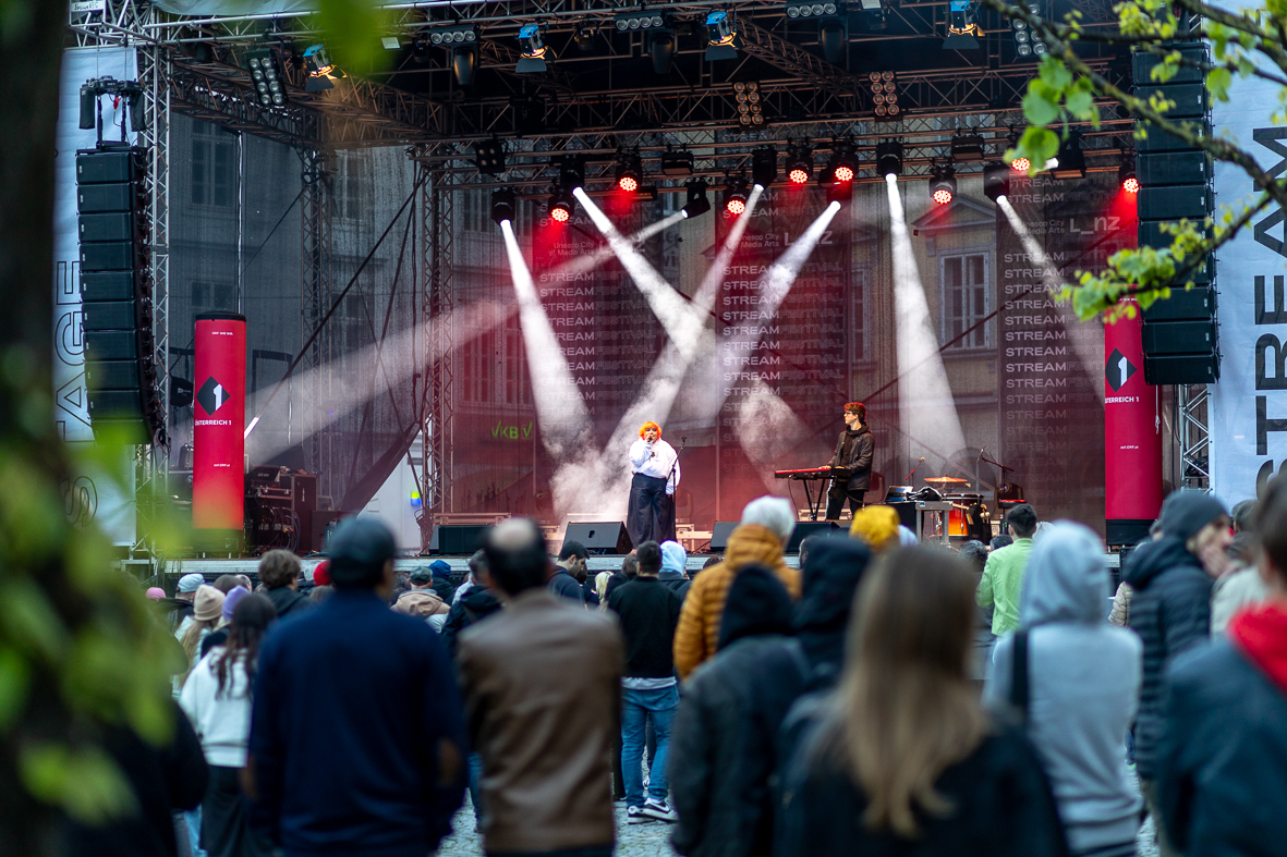Stream Festival 2023: Elena Starlinger, subtext.at