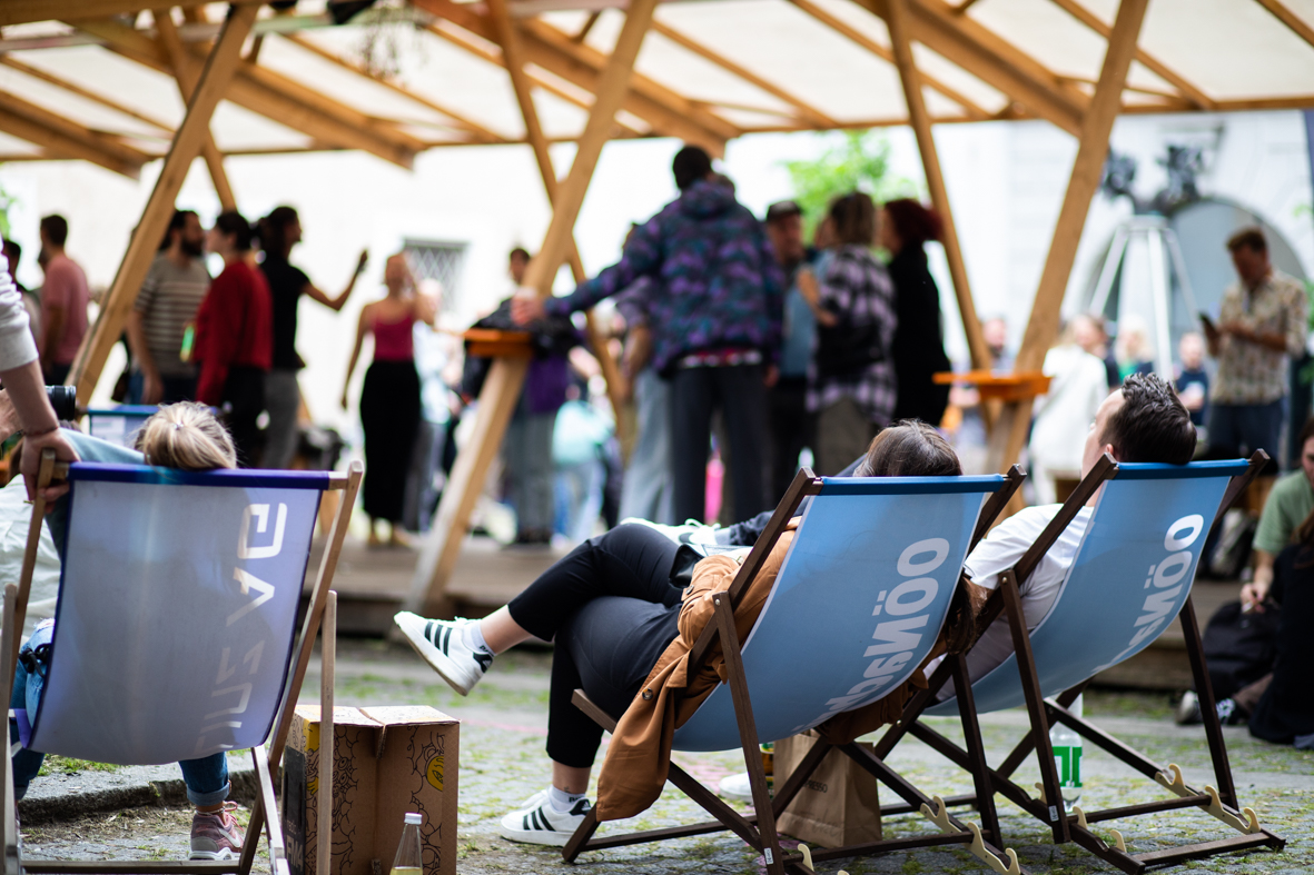 Stream Festival 2023: Elena Starlinger, subtext.at
