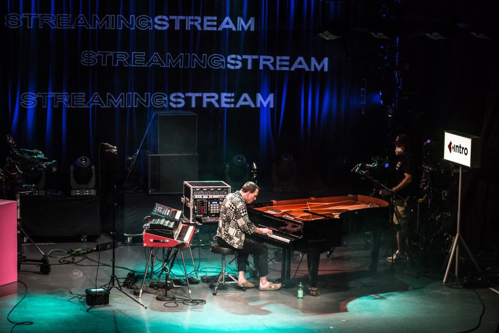STREAMING STREAM 2021, Foto: Christoph Leeb
